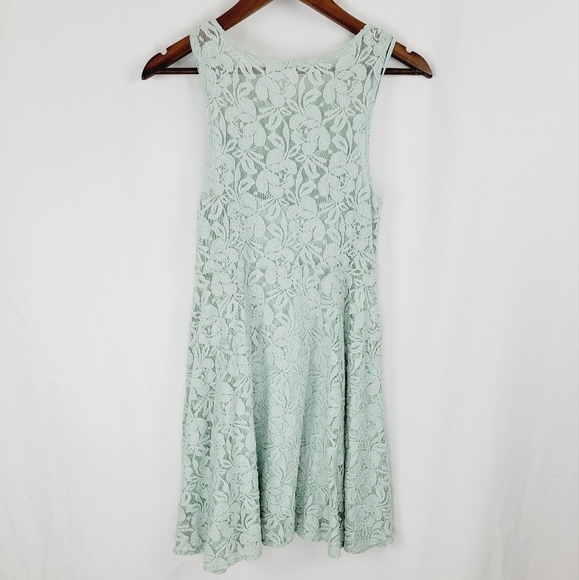 Free people mint green miles of lace dress size xs - Picture 8 of 10